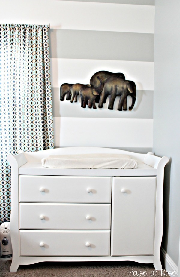 Modern Baby Nursery 