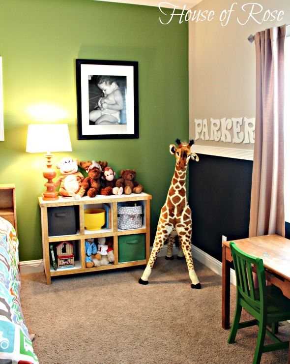 boy transportation room ideas green