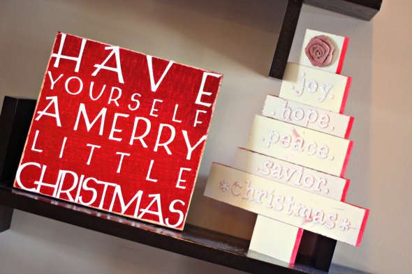 Holiday Mantel Decor Sign