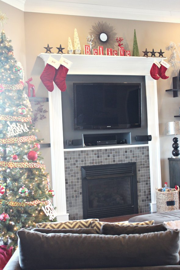 Holiday Mantel Decor Modern