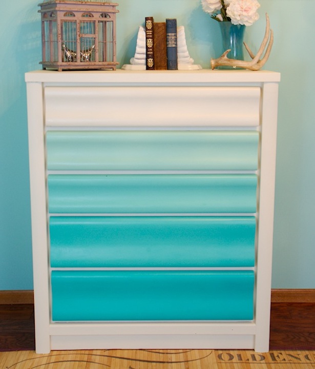 Gradient_Dresser_Front