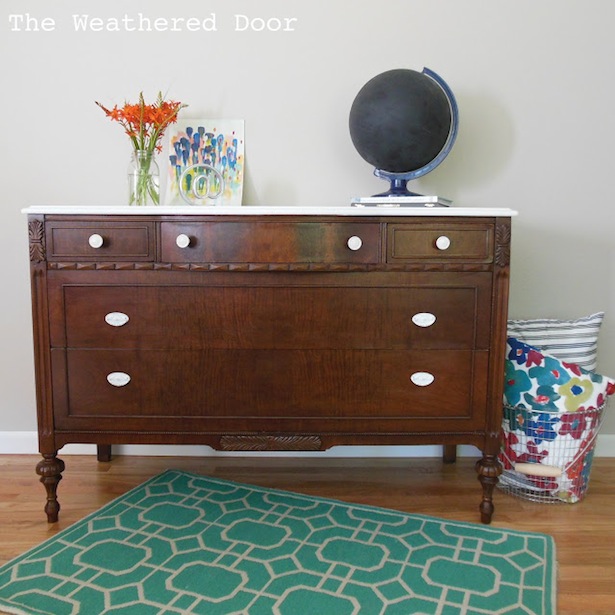 Inspiring Projects - White Top Dresser