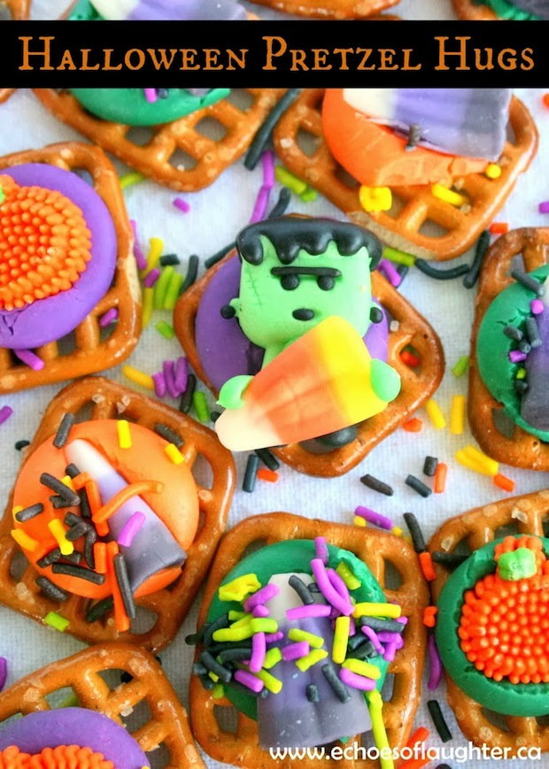 Halloween Pretzel Hugs