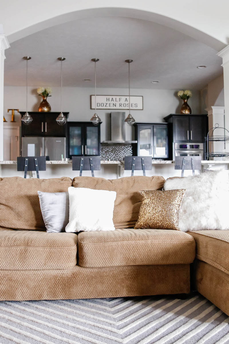 Living Room Makeover - Modern Farmhouse Eclectic